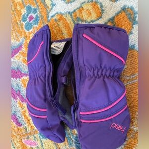 Head Kids Mittens in Purple with Pink Accents